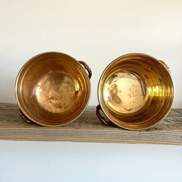 Brass footed jardinea planter pots with handles set of 2 - Picture 2 of 5